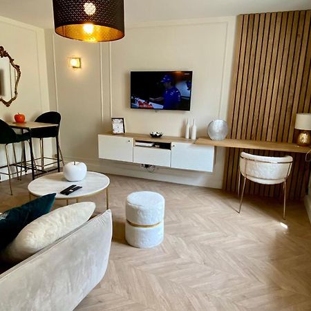 Superbe Appartement Terrasse Et Parking Gratuit 欧塞尔 外观 照片