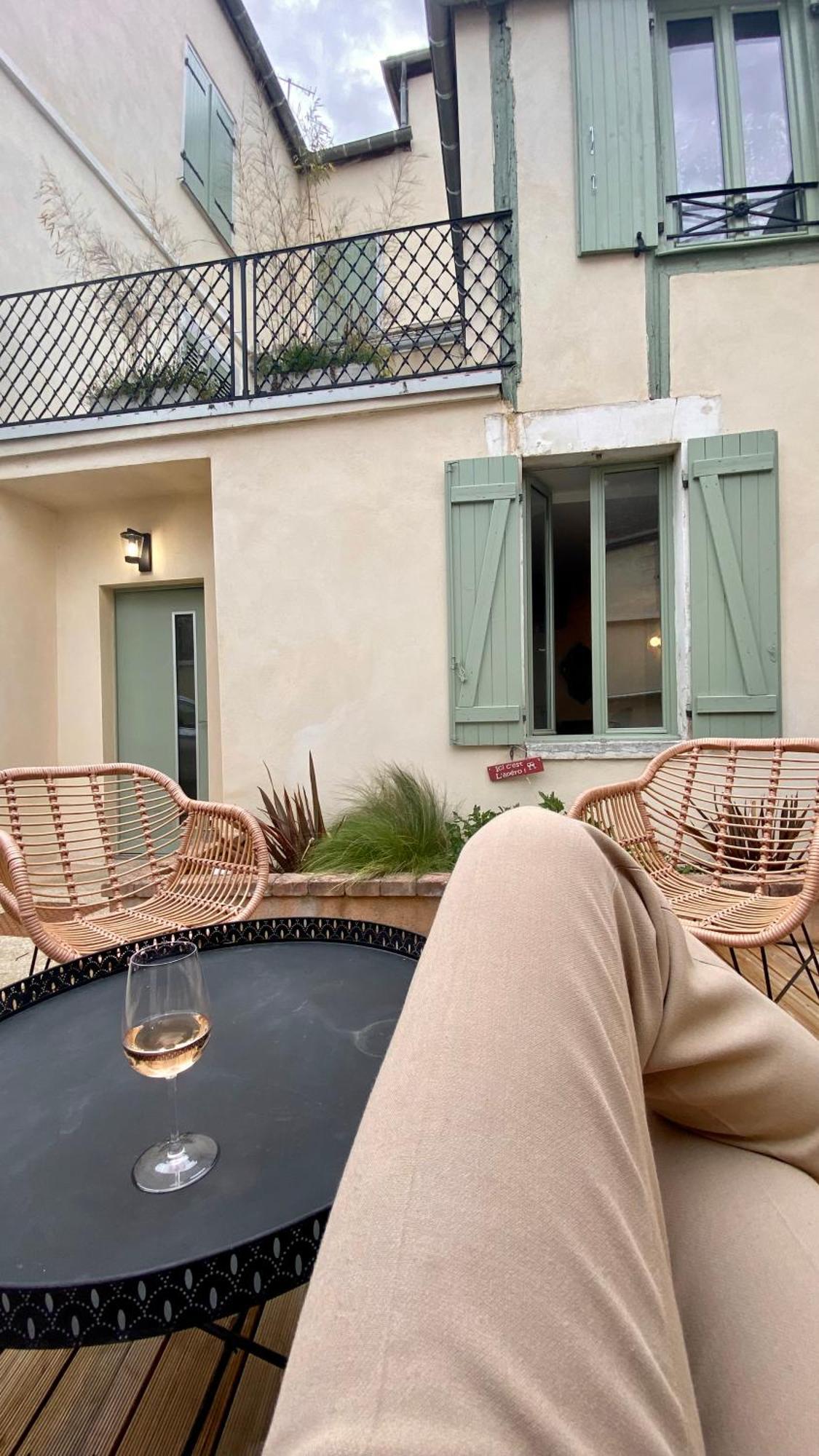 Superbe Appartement Terrasse Et Parking Gratuit 欧塞尔 外观 照片